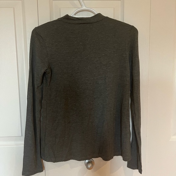 PinkBlush Maternity LongSleeves, Small, Grey Top (Brand New) - Picture 2 of 3